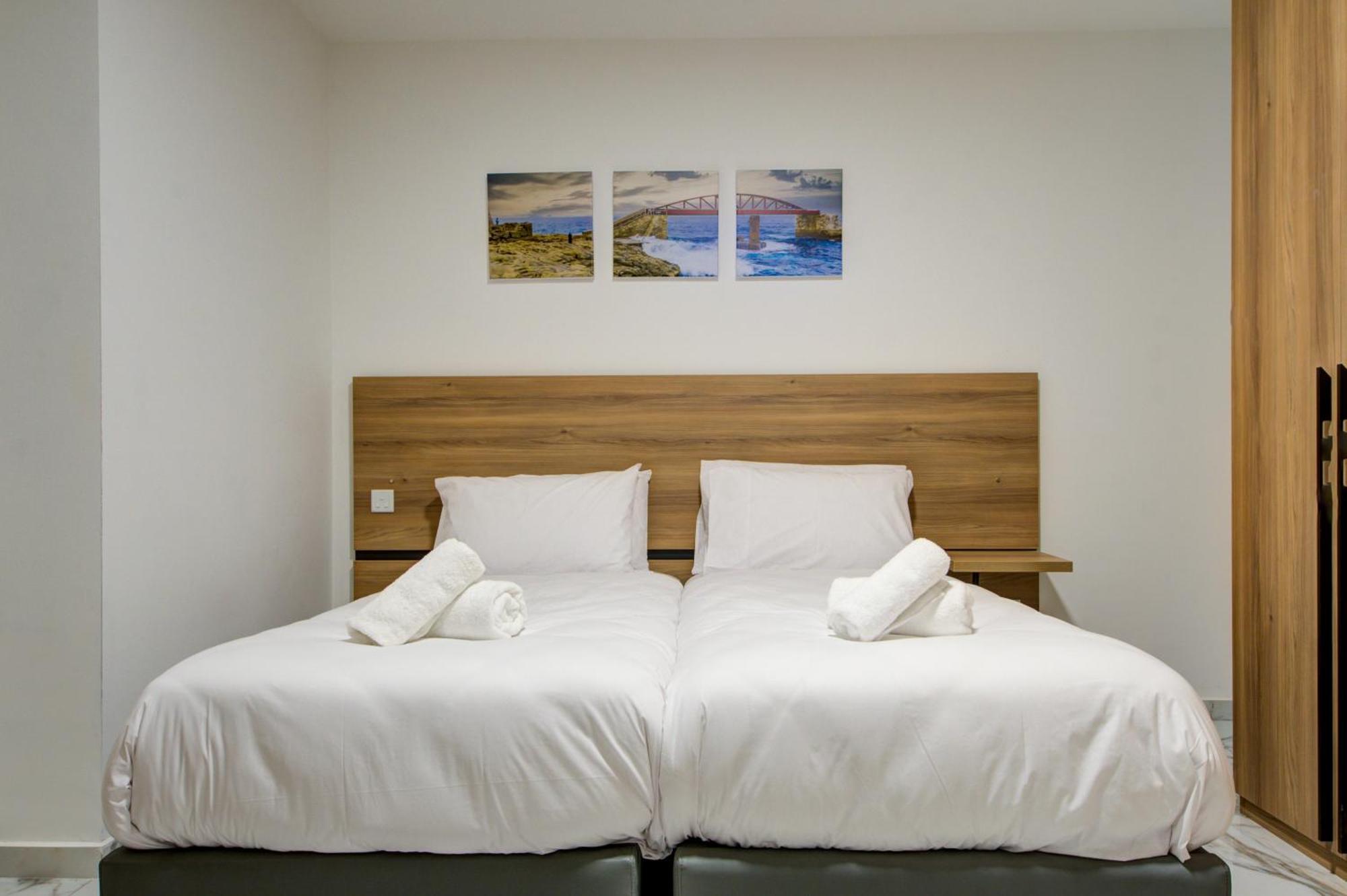 The St Pauls Bay Escape Suites By 360 Estates St. Paul's Bay Esterno foto